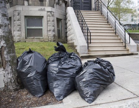 Eco-friendly practices for furniture disposal